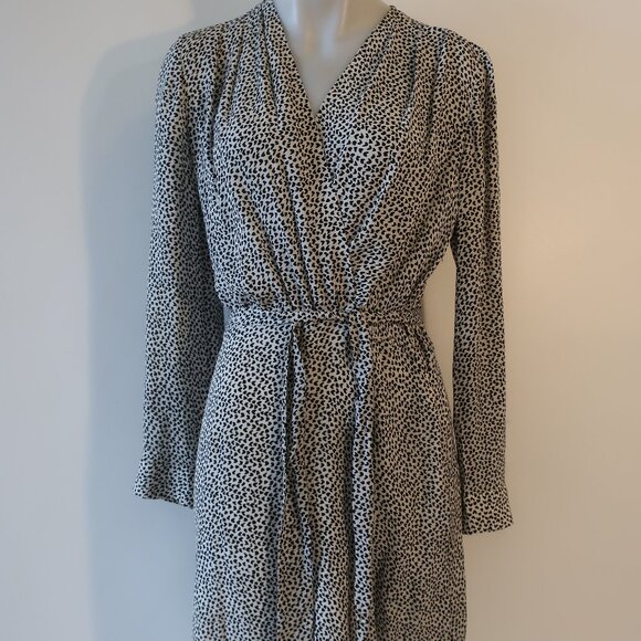 Women L'Agence Diego White Black Heart Print Long Sleeve Silk Faux Wrap Dress 8 - Picture 6 of 14